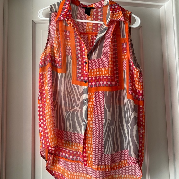 ~~Women Top - Picture 2 of 4